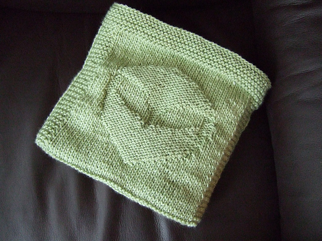 Alien Dishcloth Version 2