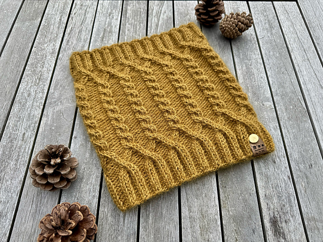 Sweden Cowl