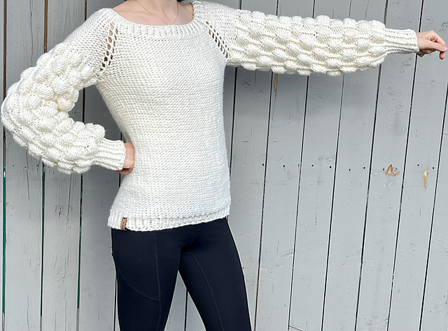 SWEATER Bubbles and Waves