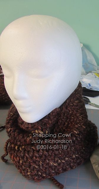 Shopping Cowl