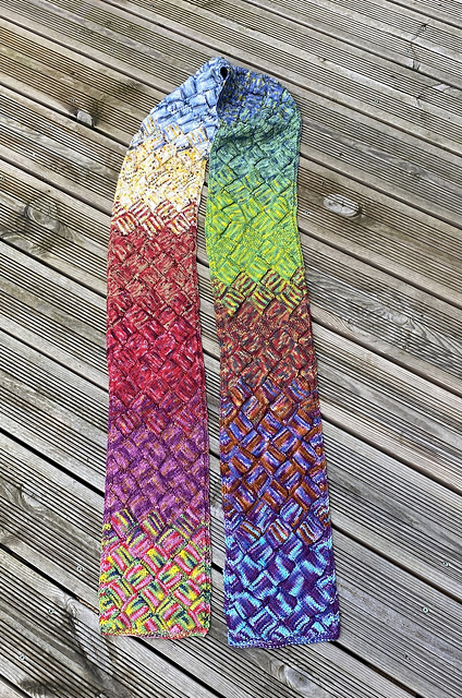 Entrelac Scarf