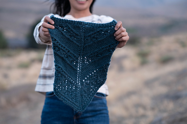 AshRose Shawlette Cowl