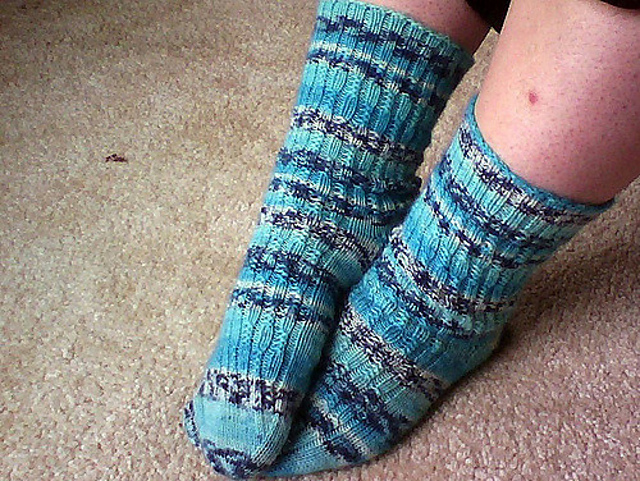 Flagon Stitch Socks S-39