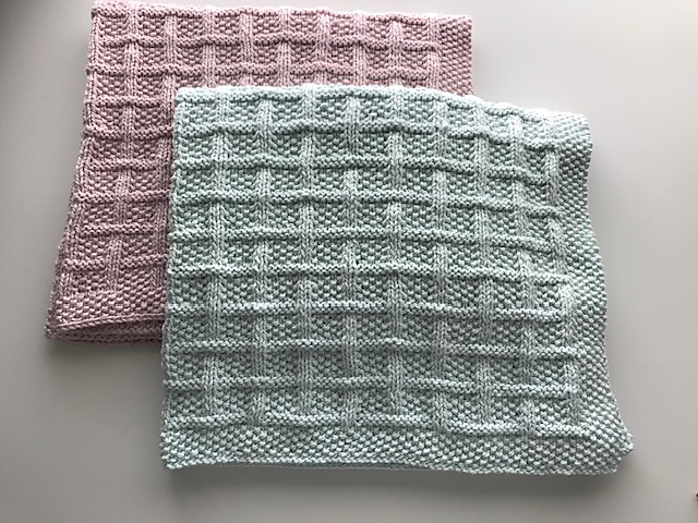 Wee Bonny Basket Blanket