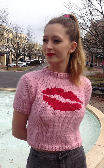 Kiss Crop Top
