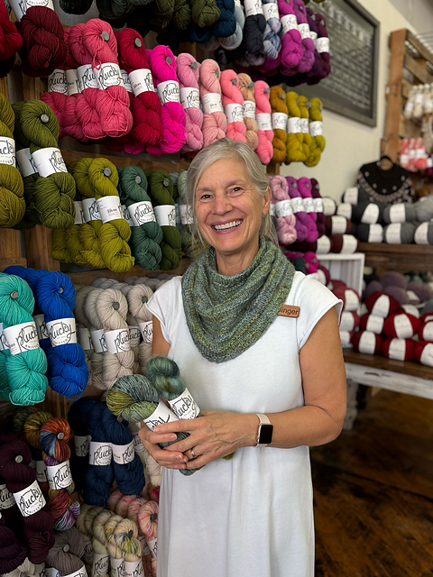 Prairie Point Cowl
