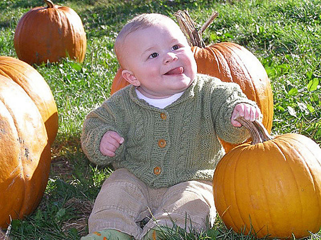 Design F - Cardigan, Sweater and Hat