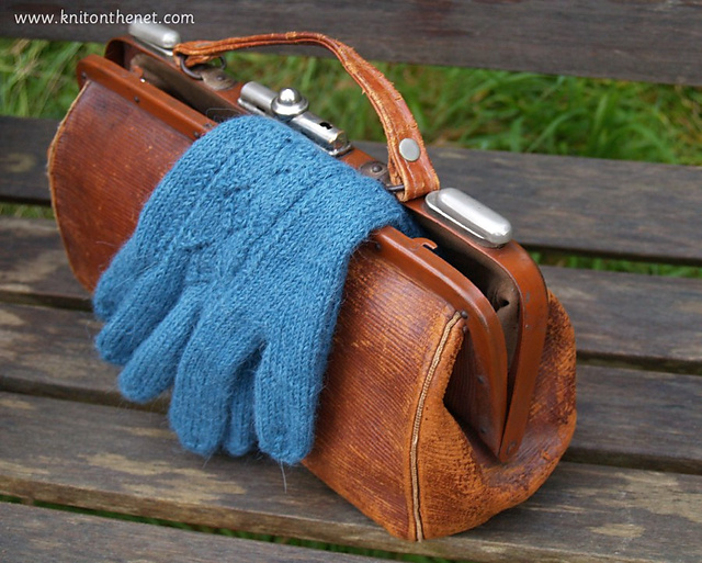 Celia's Gloves