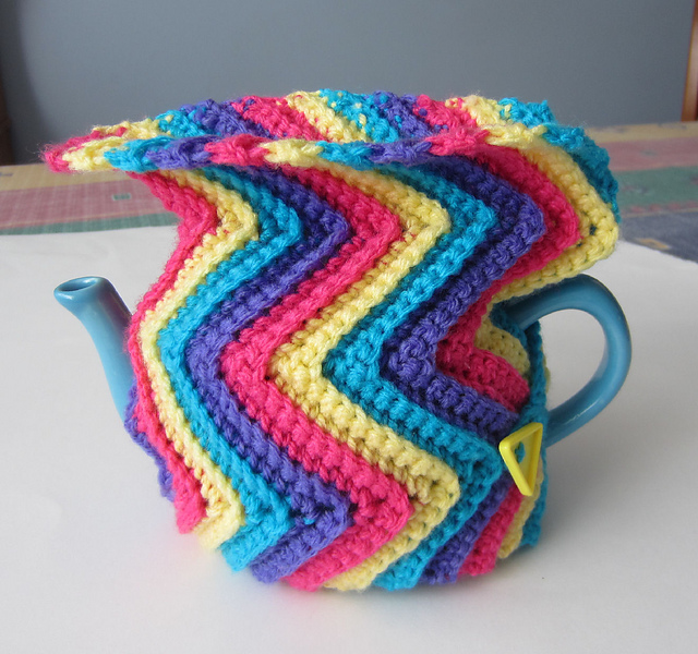 Radical Ripple Tea Cosy