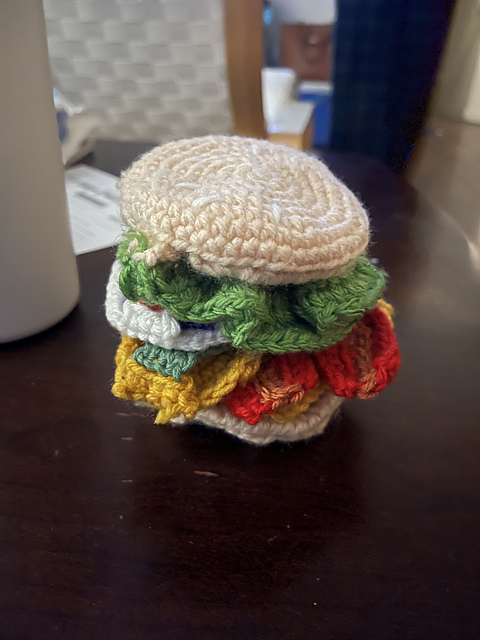 Foldable Cheeseburger