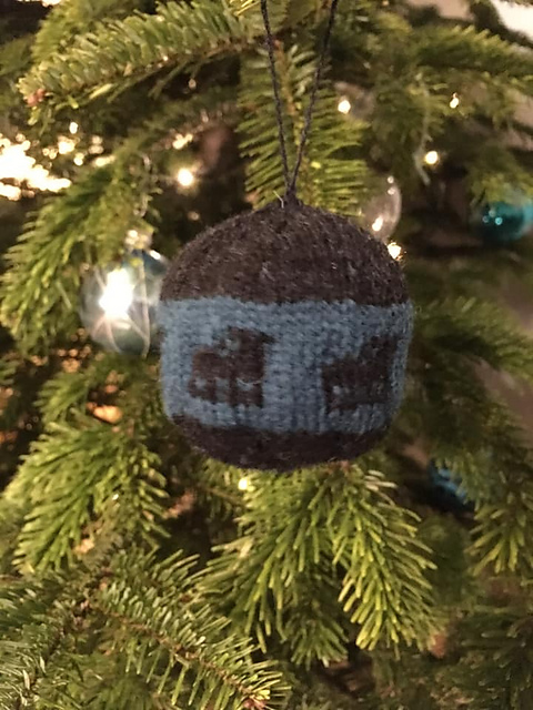 Roller skate Christmas ornament