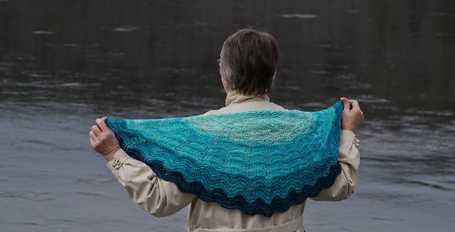 Into the Depths Shawlette