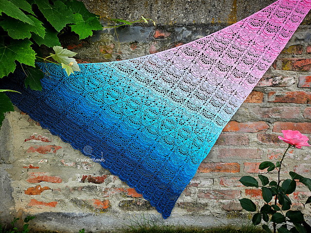 Adso shawl