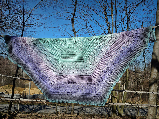 Adaś shawl