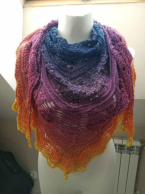 Briana shawl