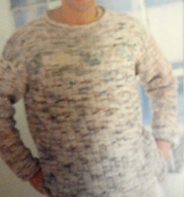 #21 Man's pullover w/ buttonholes