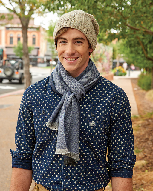 Timber Cabled Toque