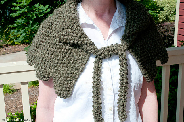 Captivating Canterbury Capelet