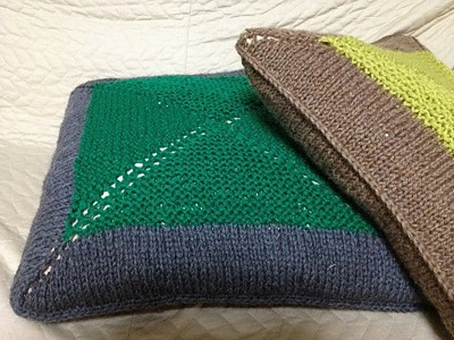 p.10 Kunst Cushion