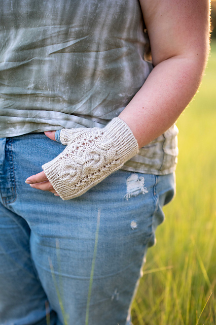 Prairie Meadow Mitts