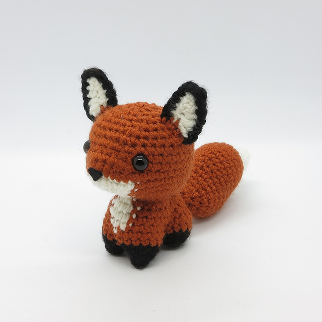 Felipe the Fox Amigurumi