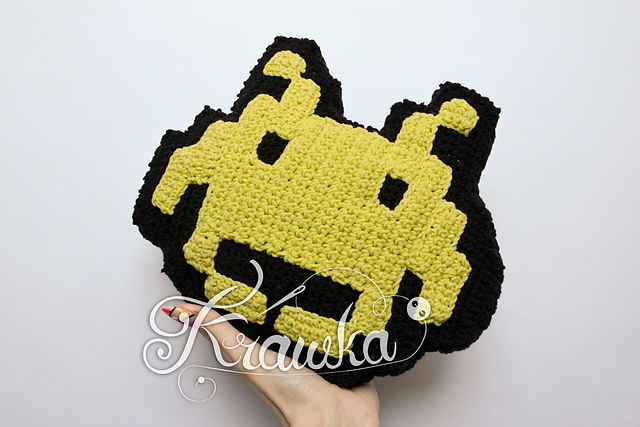 Space invaders mini pillow