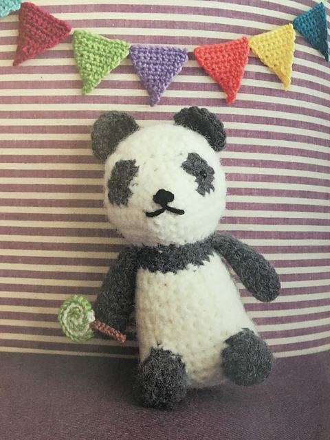 ハンドメイド　パンダ Ravelry: Panda (おきらくパンダ） pattern by Maki Oomachi