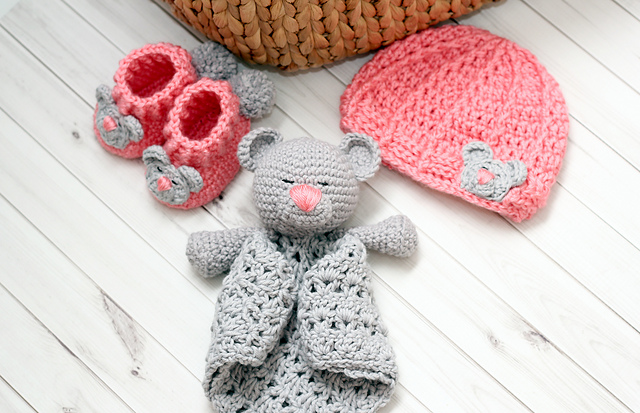 Baby bear gift set