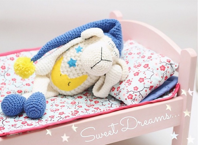 Sleepy Lamb Cloud Nine