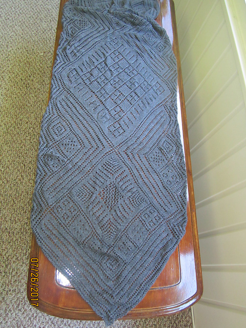 Intarsia Stole