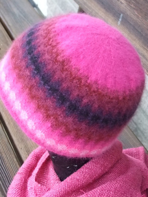 The Red Palm Hat