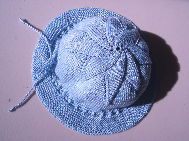 A Gelderland Baby Hat to Knit