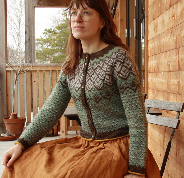 Pinecone cardigan