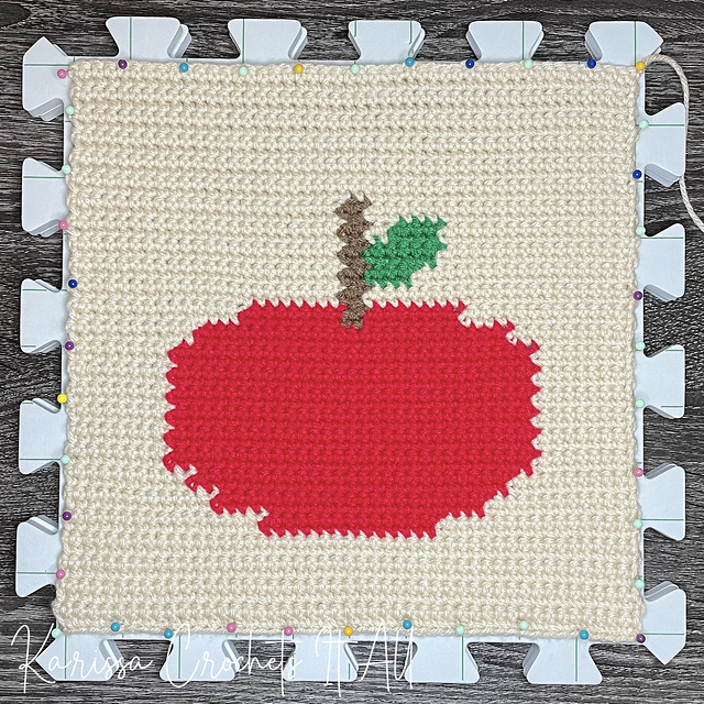 Apple Wall Hanging