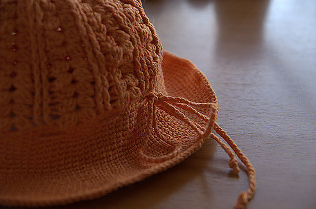 P.16 Natural color hat