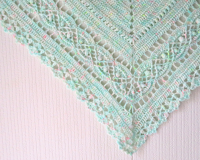 Hiroka Shawl