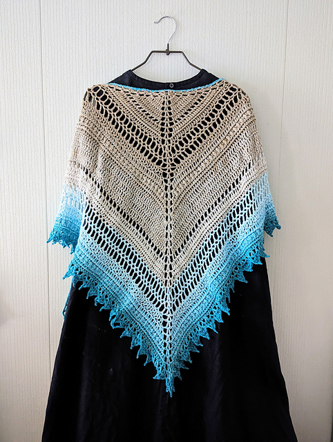 Shiori Shawl