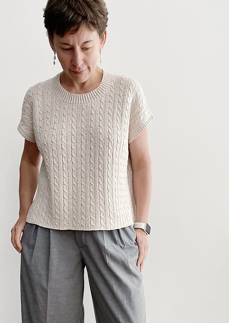Delicate Cables TOP