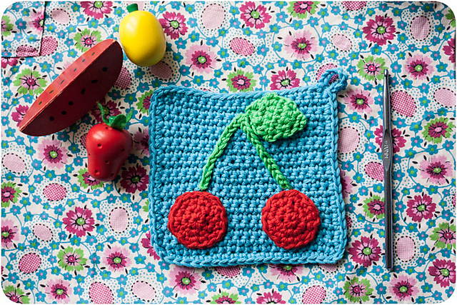 Cherry Delicious Pot Holder