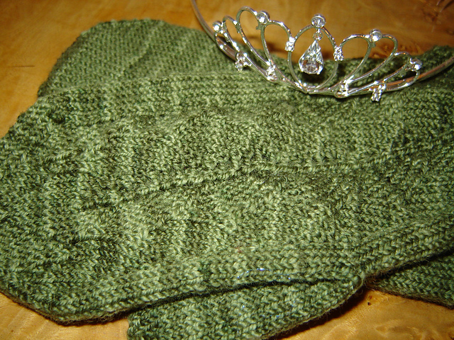 Frog Princess Mittens