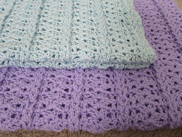 Shells & Chain Braids Blanket