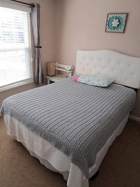 Shell & Post Stitch Blanket