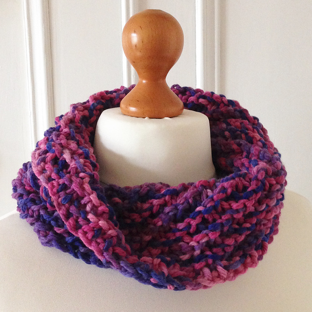 Easy Peasy Lazy Cowl