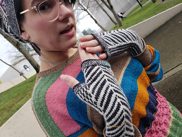 Hard Rime Mitts