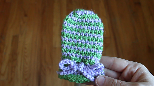 Spiral Baby Mittens