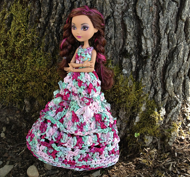Barbie/Ever After High Ribbon Ball Gown