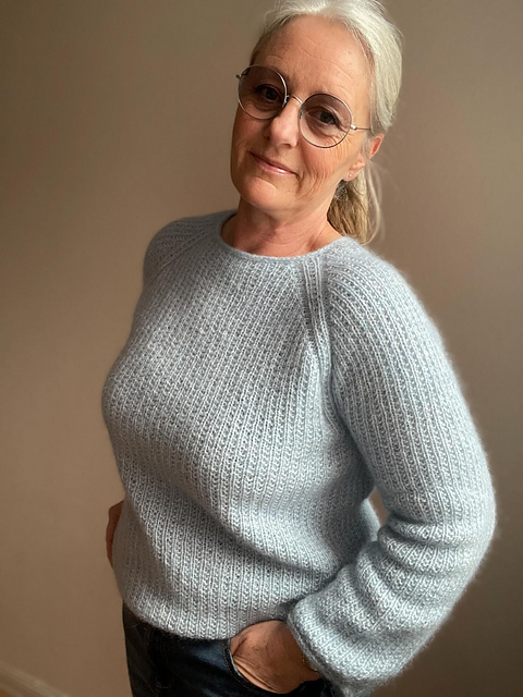 Ravelry: Ellen sweater pattern by Katrine Hannibal at Önling