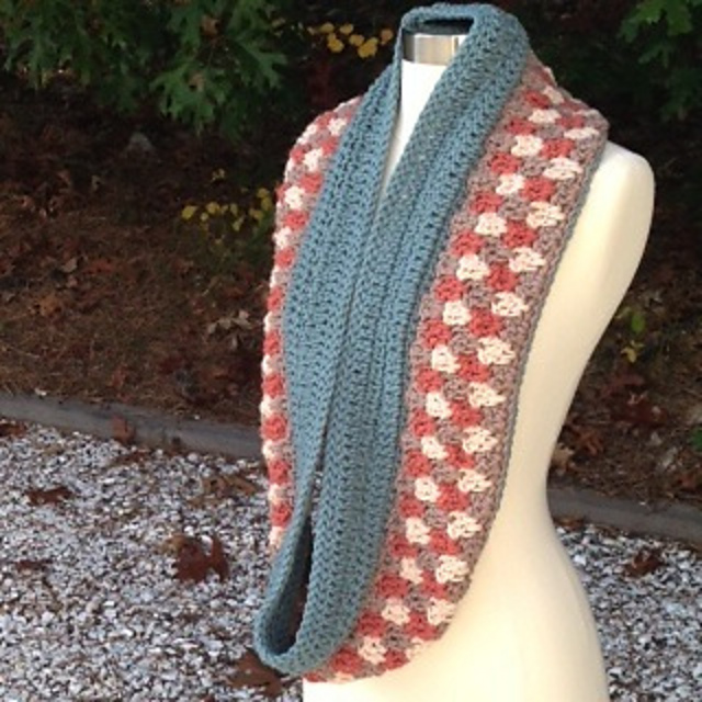 Sweet Teeth Cowl
