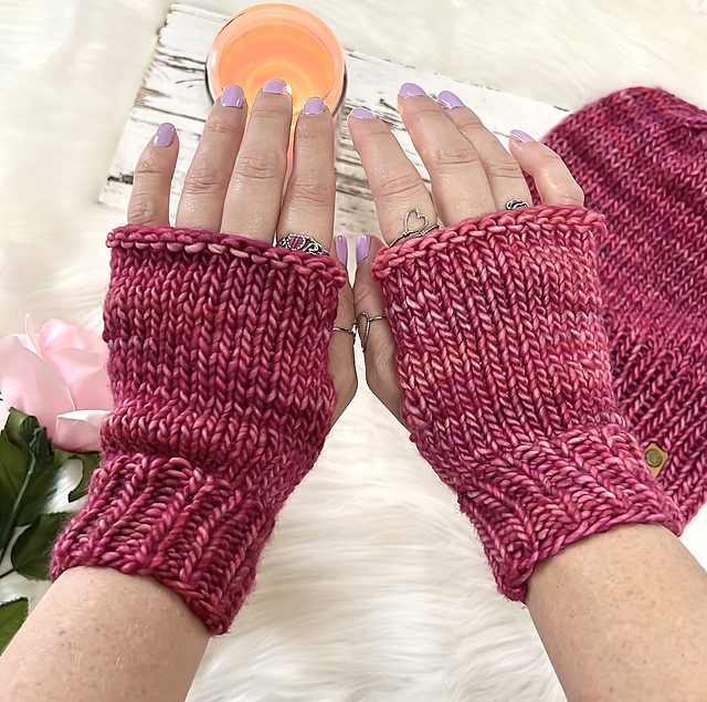 Simple and Sweet Mittens
