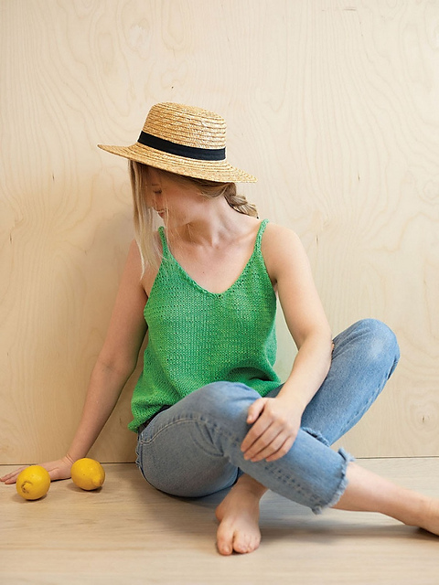 136-01 Augusta Singlet